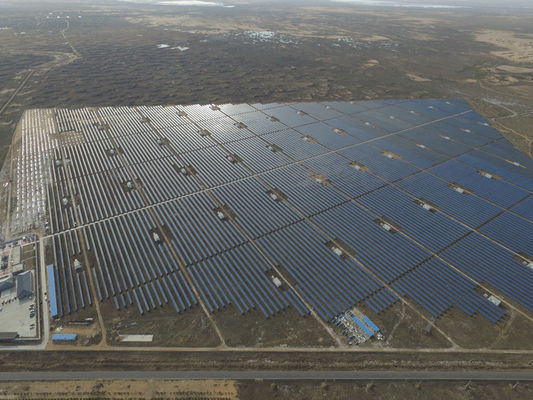 Zestawy paneli słonecznych o mocy 50 MWp na siatce CCC Fotowoltaiczny system wytwarzania energii